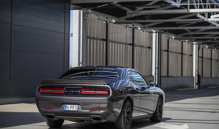 Dodge Challenger cena 124900 przebieg: 76963, rok produkcji 2019 z Olsztyn małe 436